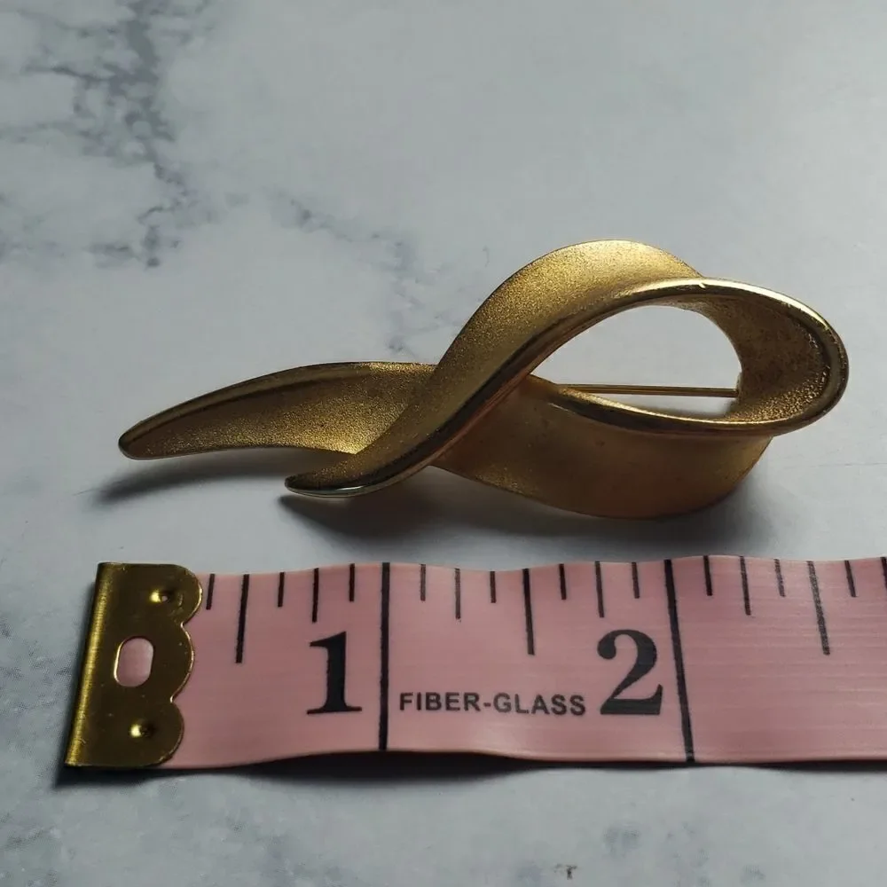 ‎Vintage Brooch